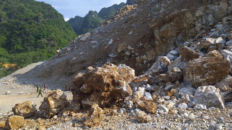 Hiện trường vụ sạt lở mỏ đá Pắc Luốc, thị trấn Yên Minh, huyện Yên Minh, ngày 3/6/2022 làm 2 người tử vong. (Ảnh: Khánh Toàn)