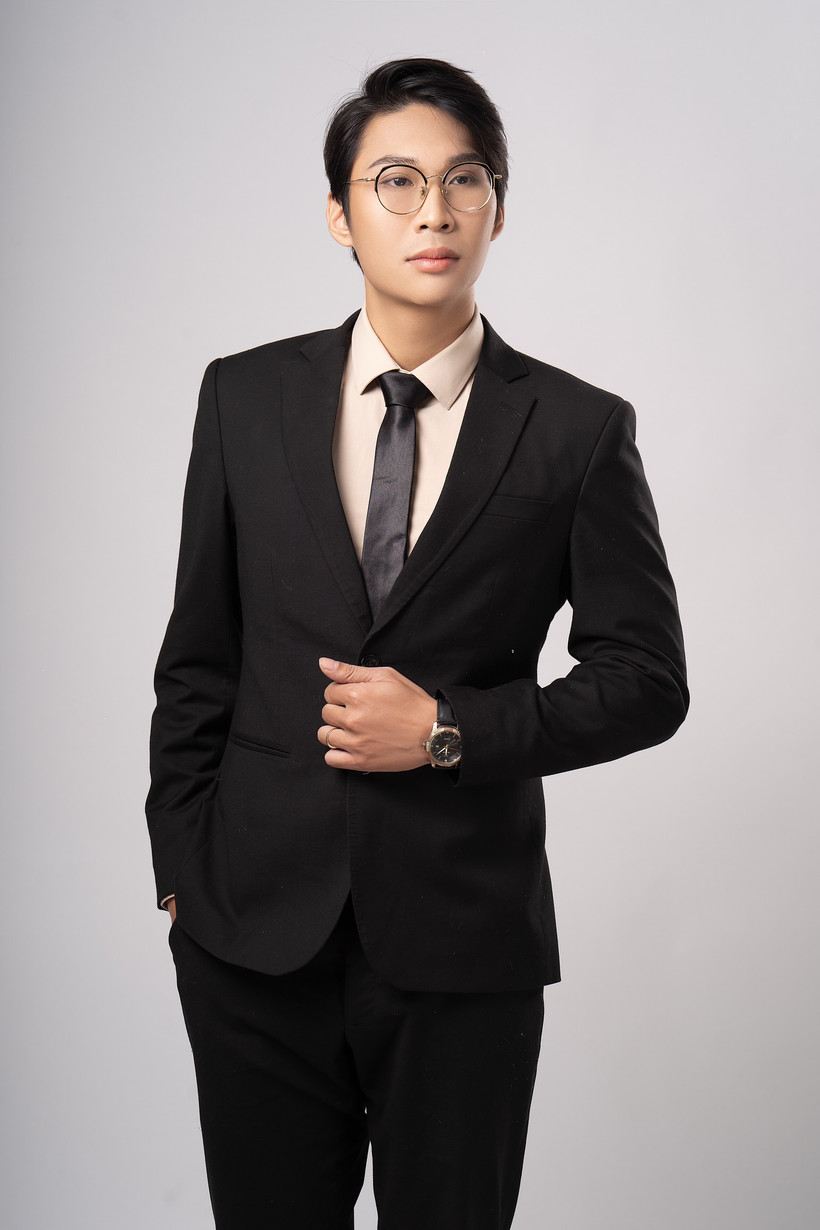 Ca sĩ Đặng Anh Tuấn.