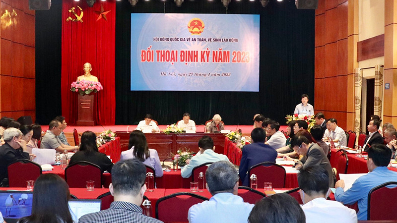 Toàn cảnh phiên đối thoại.