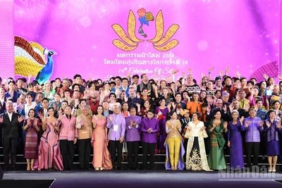 Chương trình có sự góp mặt của đông đảo đại diện các bộ, ngành của Thái Lan và đại sứ quán các nước.