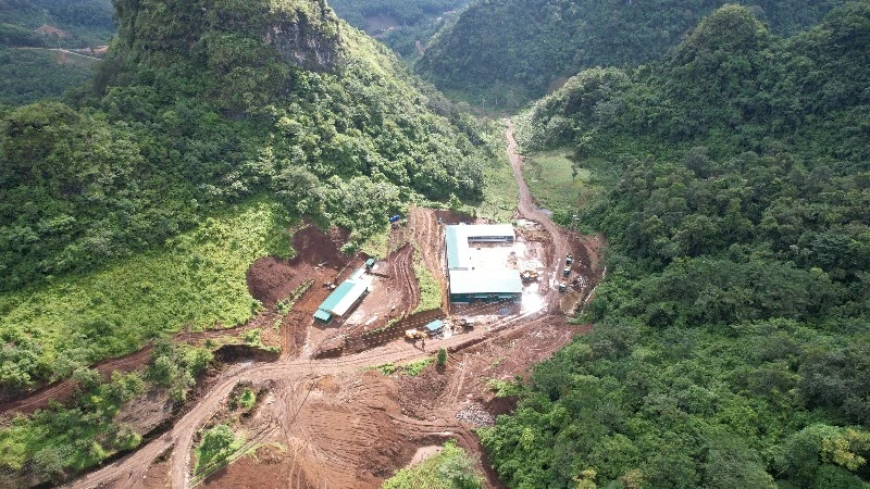 Khu vực xây dựng nhà xưởng đã san ủi trái phép trên diện tích hơn 33.215m2. (Ảnh: TUẤN SƠN)