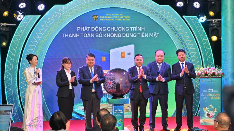 Các đại biểu tham dự sự kiện "Tuần lễ nông sản Việt 2025".