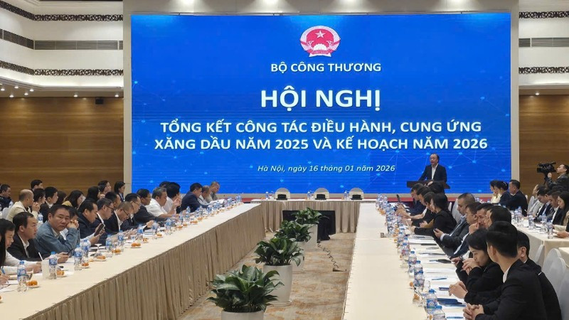 Quang cảnh hội nghị tổng kết công tác điều hành, cung ứng xăng dầu năm 2025 và kế hoạch năm 2026.