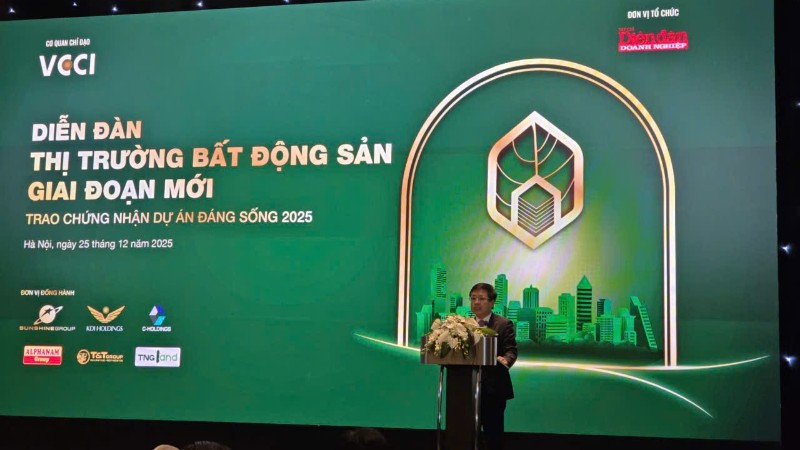 Thị trường bất động sản Việt Nam đang bước vào một giai đoạn phát triển mới, với nhiều thời cơ, thách thức đan xen.