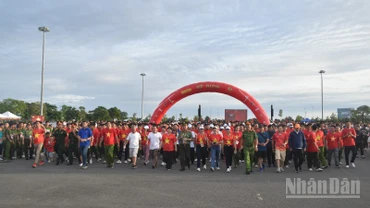Những bước chân đầu tiên tại tỉnh Đồng Tháp khi tham gia Chương trình Cùng Việt Nam tiến bước.