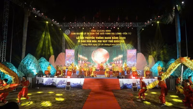 Quang cảnh khai Hội Bạch Đằng 2026.