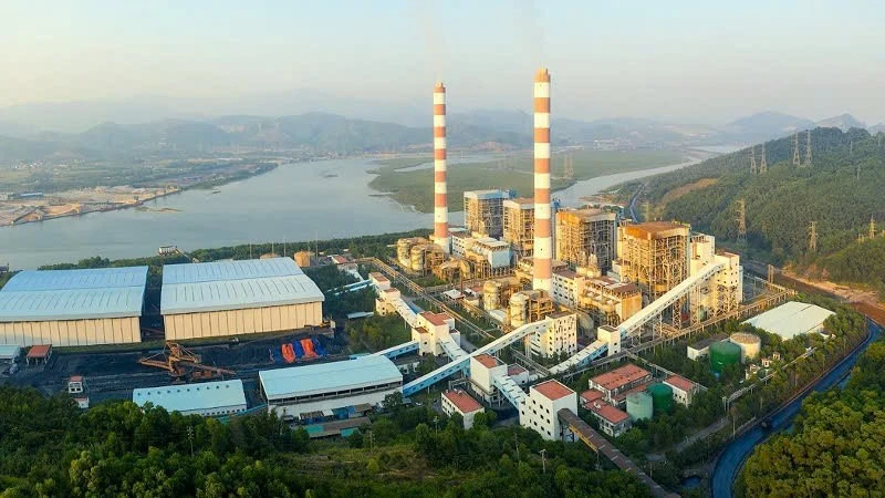 Toàn cảnh Công ty Cổ phần Nhiệt điện Quảng Ninh. 