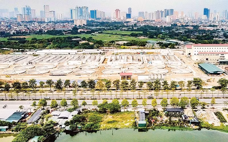 Dự án Nhà máy xử lý nước thải Yên Xá vẫn ngổn ngang, chưa thể vận hành. 