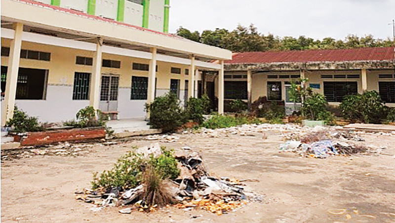 Trường trung học cơ sở Thạnh An (cũ) là địa điểm được đề xuất xây dựng trạm y tế mới, nhưng đến nay chưa thể khởi động. 