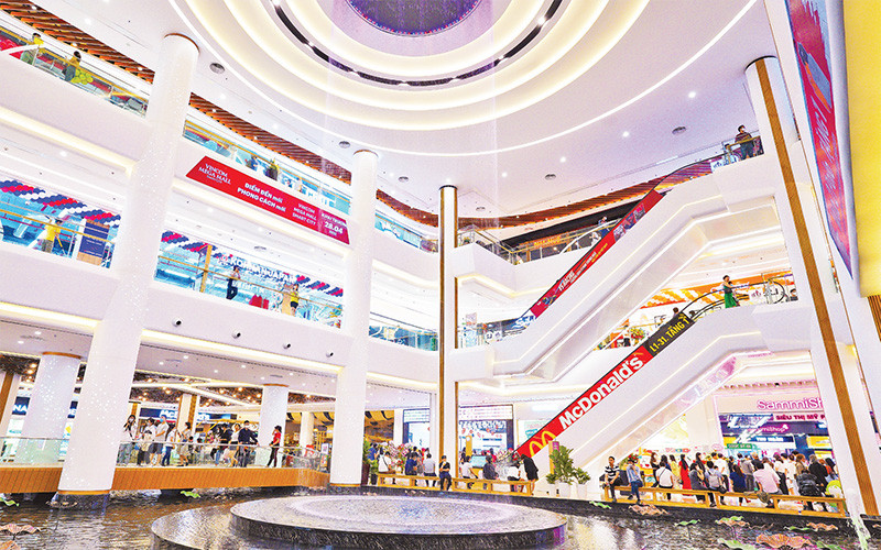 Trung tâm Thương mại Vincom Mega Mall Smart City (quận Nam Từ Liêm). 