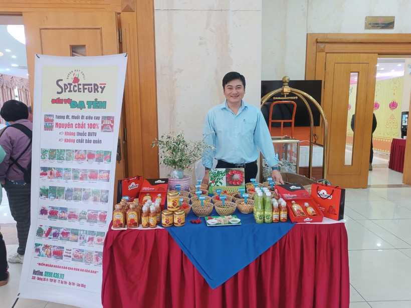 Gian trưng bày sản phẩm ớt cay nhất thế giới của anh Lê Tiến Dũng tại Vòng Chung kết cuộc thi Tìm kiếm dự án ý tưởng khởi nghiệp sáng tạo 2023.