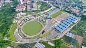 Depot của tuyến đường sắt đô thị Nhổn - ga Hà Nội (tại Nhổn) bố trí được khoảng 100 xe khách 45 chỗ. (Ảnh: ND)