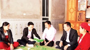 Giai đoạn 2021-2025, tỉnh Sơn La đã tạo điều kiện cho các hộ vùng đồng bào dân tộc thiểu số vay 18,2 tỷ đồng tiền hỗ trợ xây, sửa nhà ở.