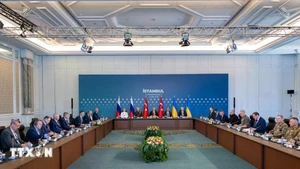 Vòng đàm phán hòa bình thứ hai giữa Ukraine và Nga được tổ chức tại Istanbul, Thổ Nhĩ Kỳ, ngày2/6/2025. (Ảnh: XINHUA)