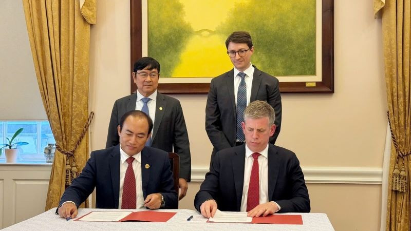 Vietjet và AV AirFinance ký hợp tác 300 triệu USD phát triển đội bay - ảnh 2