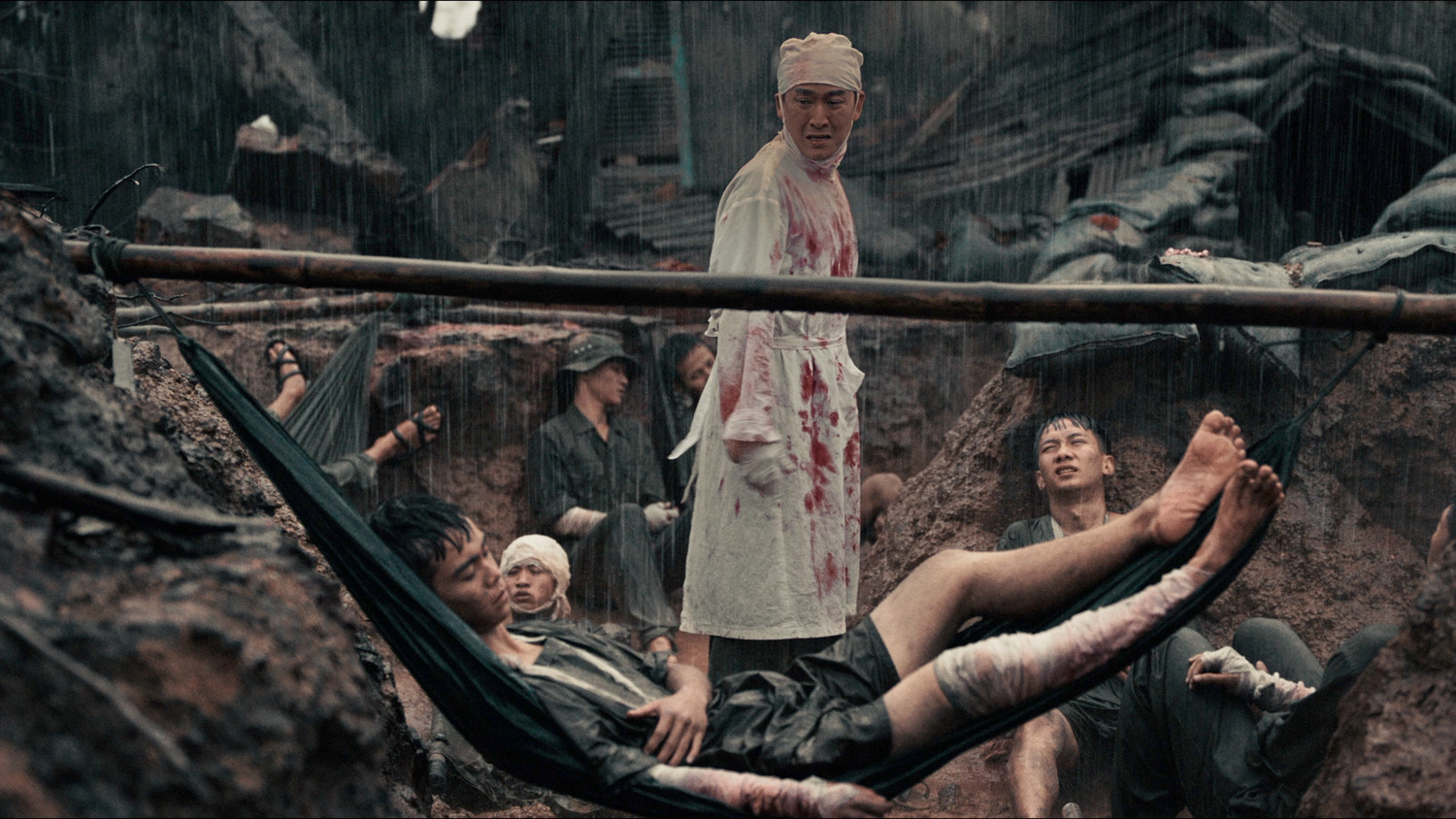 Hứa Vĩ Văn trong phim "Mưa đỏ".