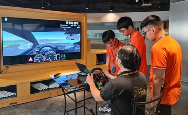 FPT đào tạo kỹ sư ngành công nghệ ô-tô (automotive).