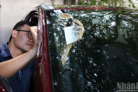 Ngày đầu áp dụng cấp giấy chứng nhận đăng kiểm điện tử tại Thành phố Hồ Chí Minh.