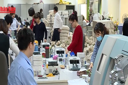 [Video] Lãi suất ngân hàng xuất hiện mức 9%/năm, kèm điều kiện đặc biệt