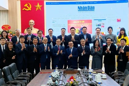 [Video] Ra mắt Báo Nhân Dân điện tử tiếng Hàn Quốc