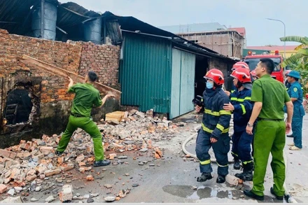 Từ đầu mùa hè liên tiếp xảy ra các vụ cháy trên địa bàn Hà Nội.