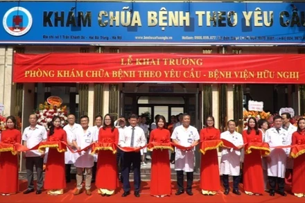 [Video] Nâng cao chăm sóc sức khỏe nhân dân