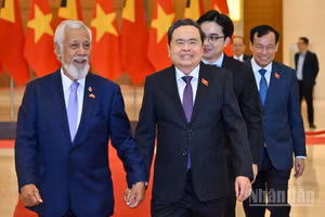 Chủ tịch Quốc hội Trần Thanh Mẫn và Thủ tướng Timor-Leste Kay Rala Xanana Gusmao.