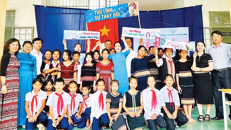 Ra mắt Câu lạc bộ Thủ lĩnh của sự thay đổi tại xã Đăk Pxi.