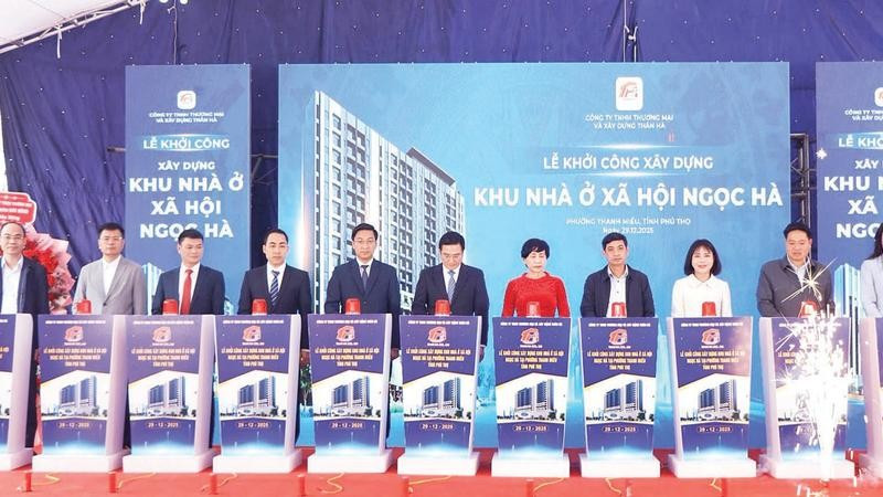 Lễ khởi công xây dựng khu Nhà ở xã hội Ngọc Hà, phường Thanh Miếu.