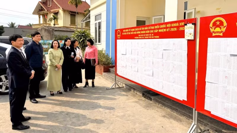 Ảnh minh họa: Một khu vực dự kiến bỏ phiếu bầu cử đại biểu Quốc hội và Hội đồng nhân dân các cấp nhiệm kỳ 2026-2031 trên địa bàn phường Hồng An (Hải Phòng). (Ảnh: XUÂN TRƯỜNG)