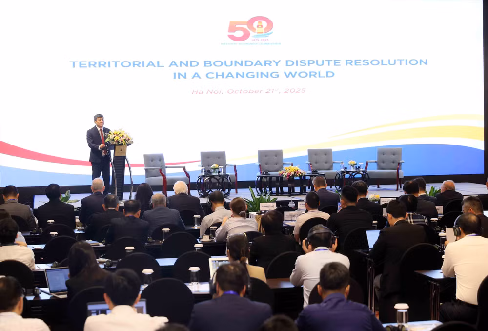 vna-potal-hoi-thao-ve-giai-quyet-tranh-chap-bien-gioi-lanh-tho-8351408.jpg