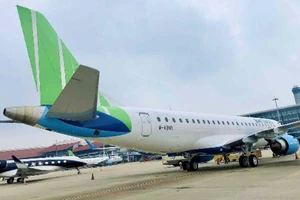 Sân bay Cà Mau hiện mới chỉ đủ sức cho máy bay công suất vừa và nhỏ cất/hạ cánh.