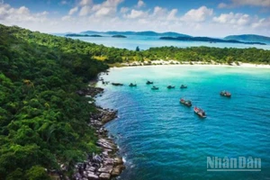 Một góc trên đảo Phú Quốc.