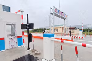 Các trạm thu phí không dừng đã sẵn sàng cơ sở hạ tầng bảo đảm thu phí đúng, đủ. (Ảnh: Cục Đường bộ Việt Nam)