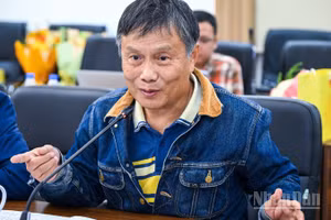 Tiến sĩ Toán học-Vật lý Nguyễn Lê Anh, chuyên gia nghiên cứu độc lập về ô nhiễm không khí. (Ảnh: Thành Đạt)