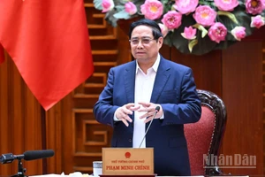 Thủ tướng Phạm Minh Chính phát biểu chỉ đạo tại buổi làm việc với Bộ Quốc phòng và các bộ, ngành liên quan.