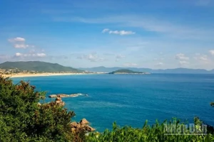 Một góc vịnh Vân Phong. (Ảnh nhandan.vn)