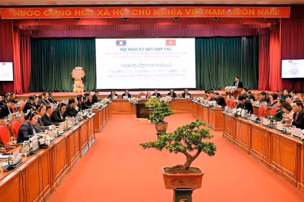 Quang cảnh hội nghị. (Ảnh ĐỨC THỤY)