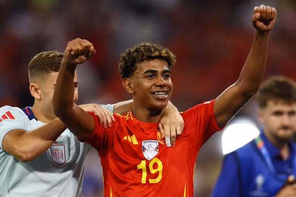 Tài năng trẻ Lamine Yamal đã giúp đội tuyển Tây Ban Nha giành vé vào chung kết EURO khi cậu chỉ mới 16 tuổi. (Ảnh: Reuters)