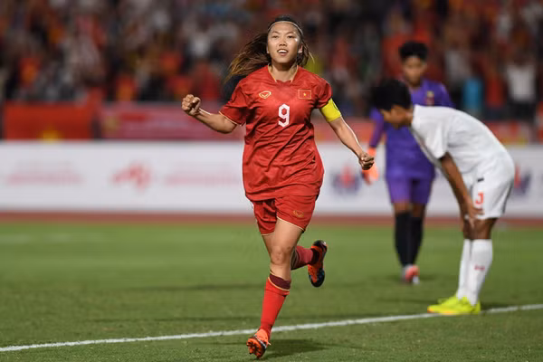 Huỳnh Như mở tỷ số cho đội tuyển nữ Việt Nam. (Ảnh: VOV)