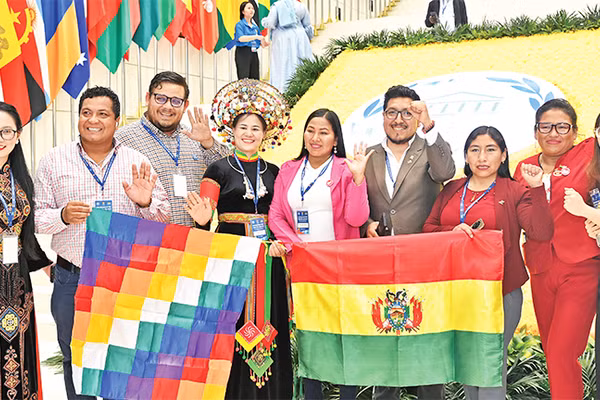 Với chủ đề: "Vai trò của giới trẻ trong việc thúc đẩy thực hiện các mục tiêu phát triển bền vững thông qua chuyển đổi số và đổi mới sáng tạo", Hội nghị Nghị sĩ trẻ toàn cầu lần thứ 9 được tổ chức tại Hà Nội có quy mô lớn nhất từ trước đến nay. (Ảnh: DUY LINH)