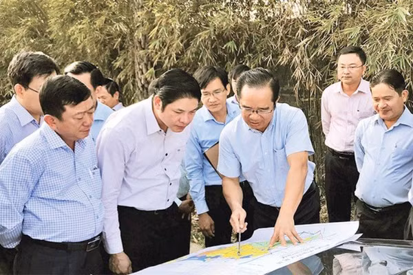 Đồng chí NGUYỄN VĂN ĐƯỢC, Bí thư Tỉnh ủy Long An.