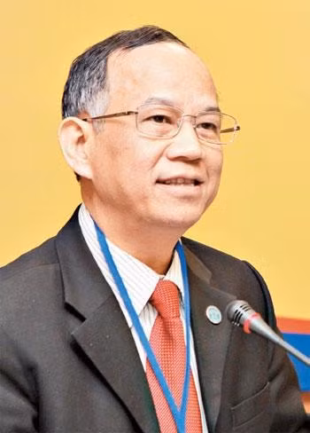 TS Nguyễn Minh Phong
