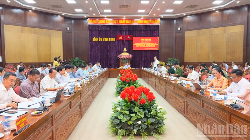 ndo_br_anh-2-quang-canh-hoi-nghi.jpg