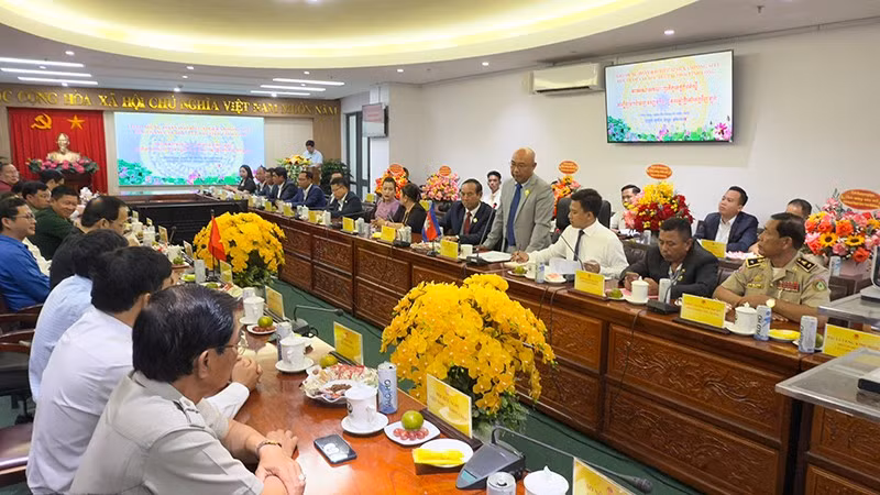 anh-3-quang-canh.jpg