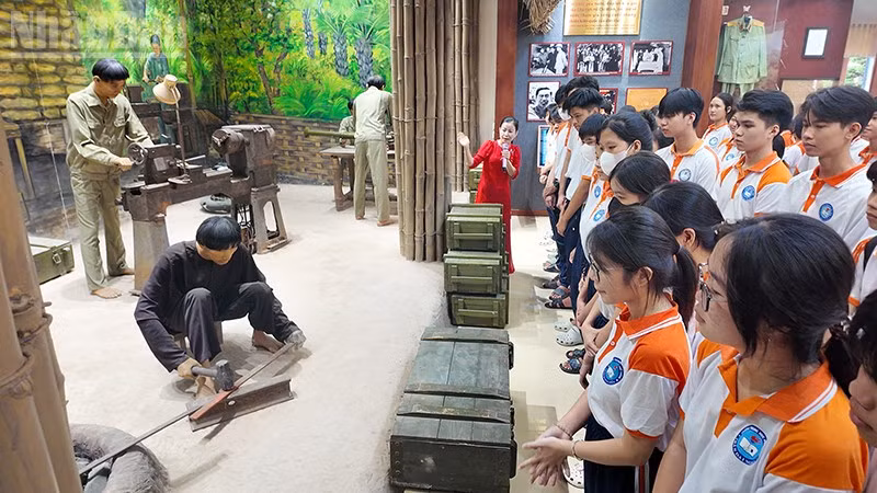 ndo_tl_anh-4-giao-duc.jpg