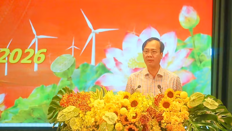 anh-2-huu-tri.jpg