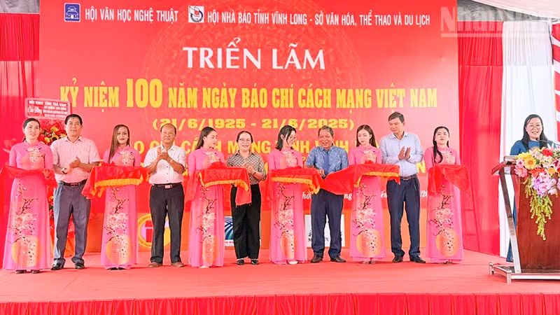 ndo_tr_anh-2-le-cat-bang-khai-mac.jpg