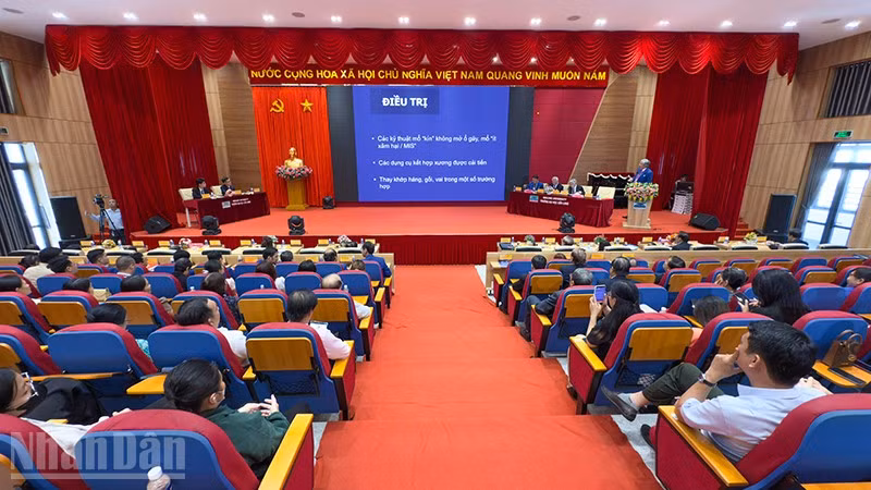 ndo_bl_anh-2-quang-canh-hoi-thao.jpg