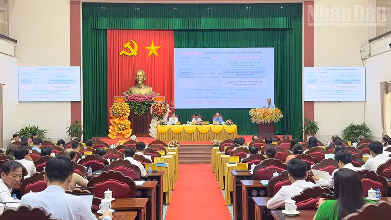 Quang cảnh hội thảo. (Ảnh: BÁ DŨNG) 